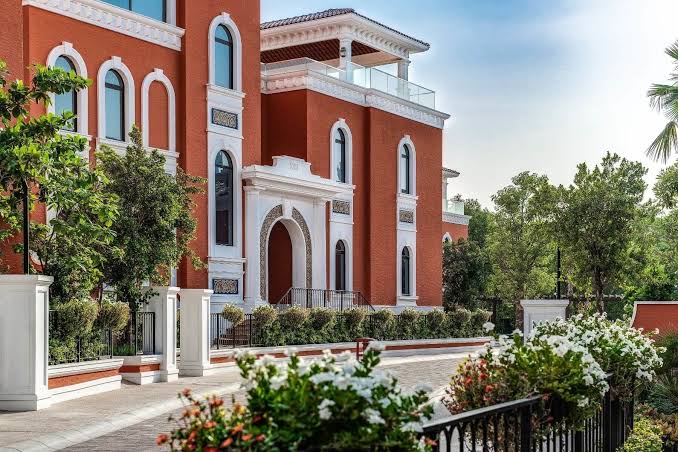 XXII Carat Mansions & Hotel Apts (B+G+3)